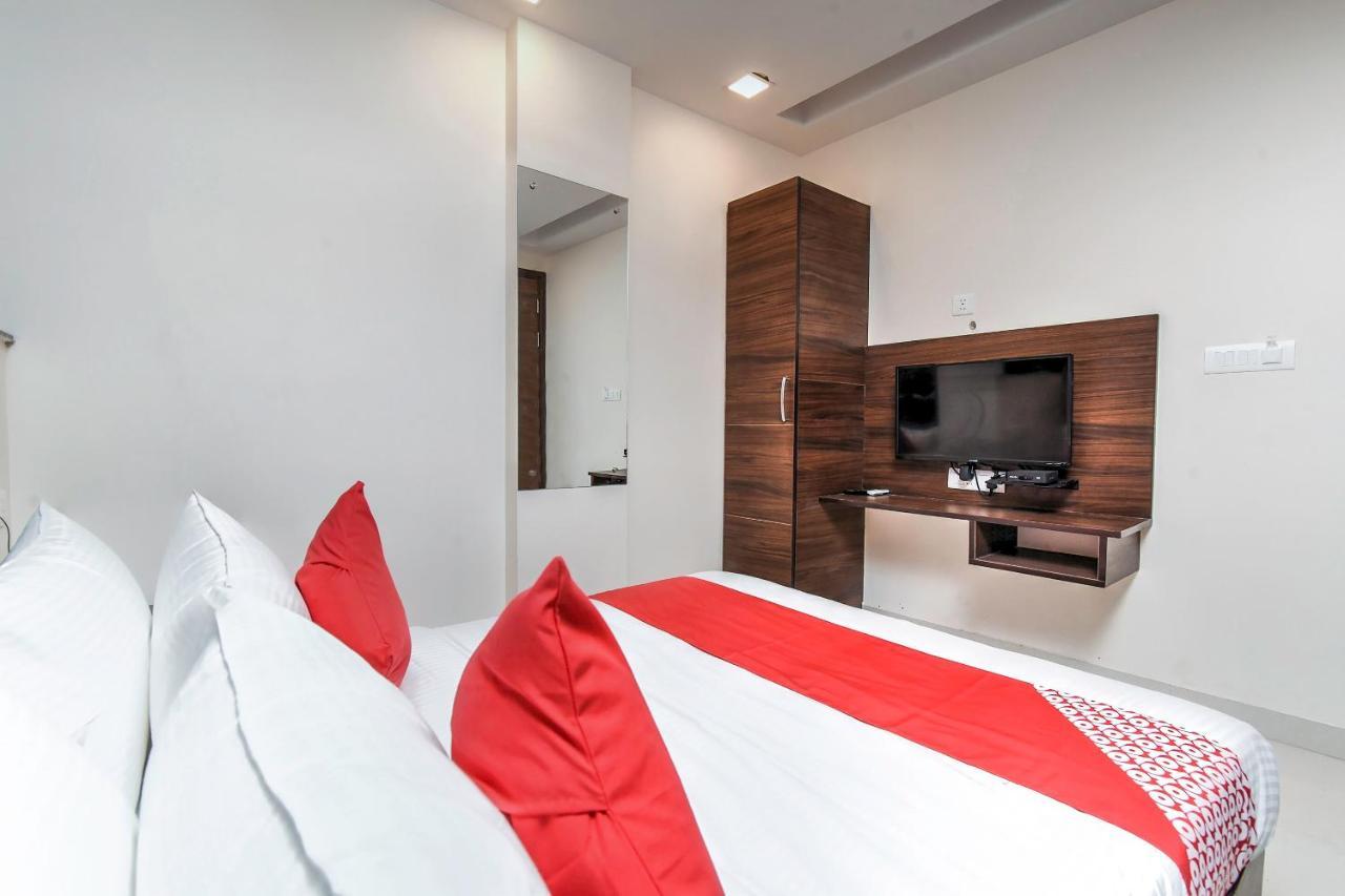 Oyo 79434 Hotel Green Villa Ναγκπούρ Εξωτερικό φωτογραφία